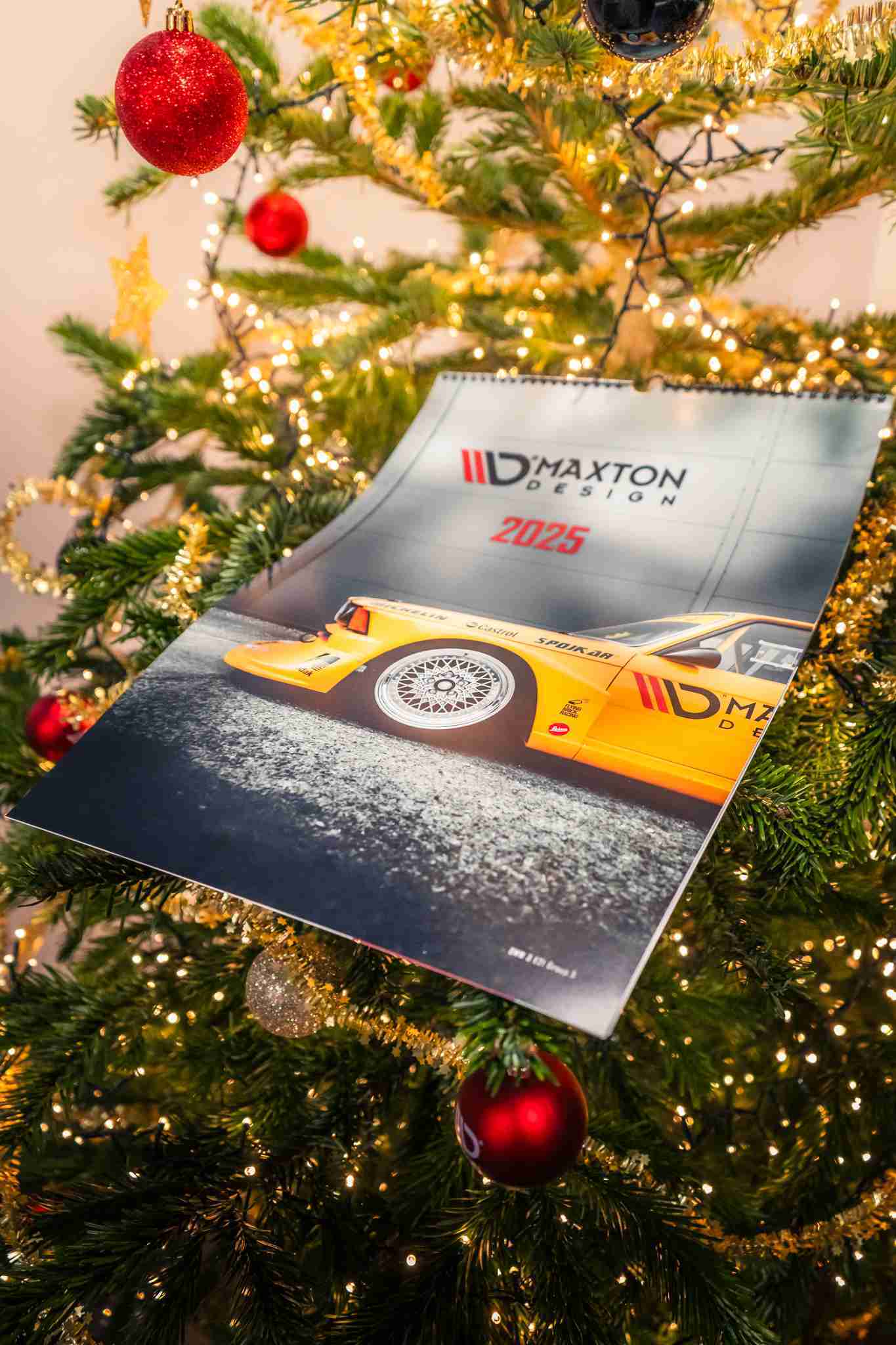 MAX CAL 2025 1 MAX CAL 2025 2 MAX CAL 2025 3 MAX CAL 2025 4